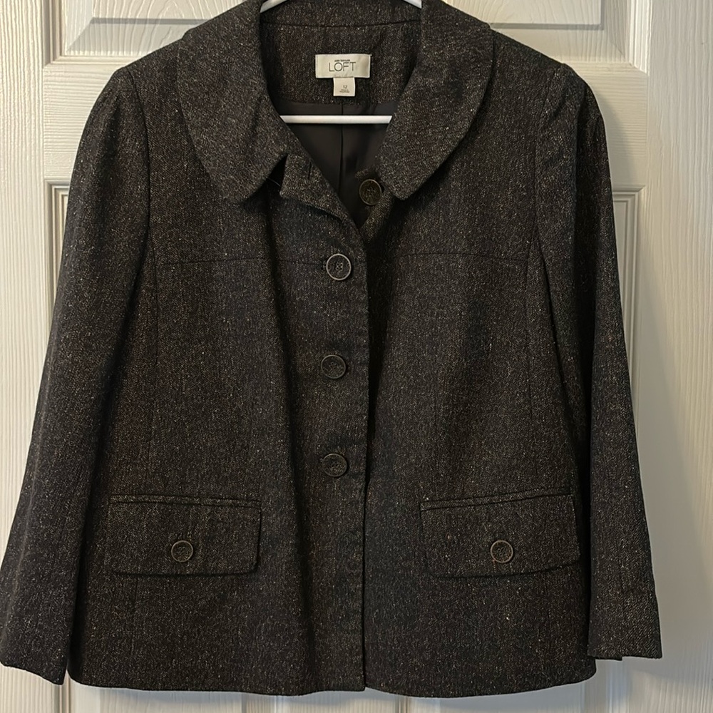 Beautiful brown suit Loft size 12